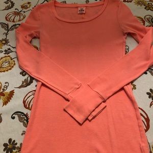 Pink ribbed long sleeve shirts